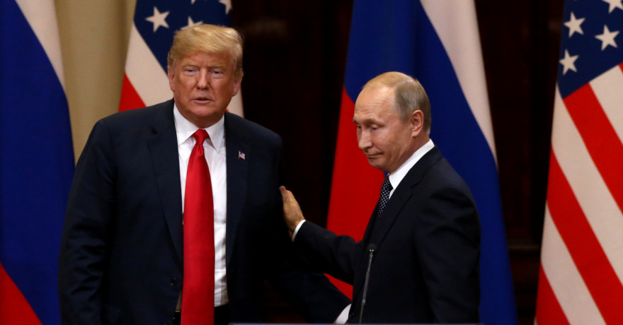 Νέες αποκαλύψεις από τα email του Επστάιν - Έψαχνε επαφή με τον Λαβρόφ λίγο πριν τη συνάντηση Τραμπ - Πούτιν το 2018