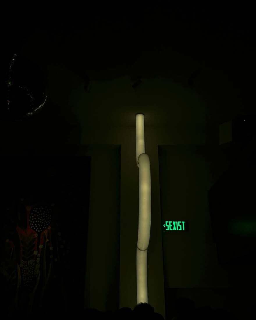 Δανάη Μπάρκα - Φίλιππος Τσαγκρίδης: Φωτογραφήθηκαν μαζί ένα χρόνο μετά το φιλί τους σε νυχτερινό κέντρο