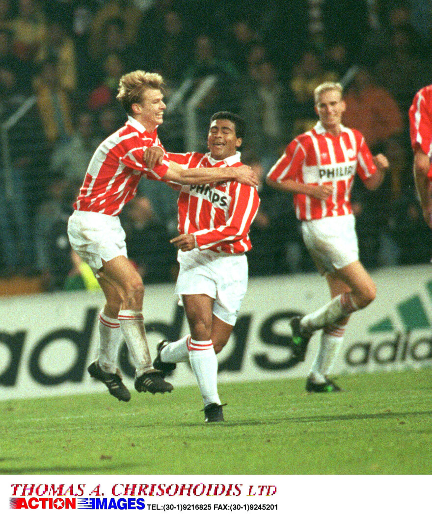 Στο ΟΑΚΑ για τον Παναθηναϊκό ο θρυλικός Ρομάριο - Διασκέδασε στα μπουζούκια, είδε την Ακρόπολη - Βίντεο, φωτογραφίες 