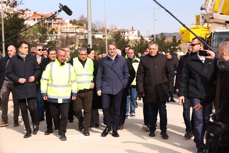 Στο Flyover ο Μητσοτάκης: «Η κυβέρνηση συνεχίζει απερίσπαστη την υλοποίηση του κυβερνητικού της έργου»