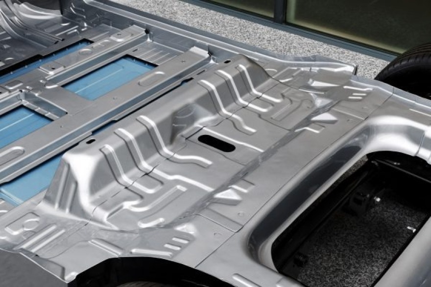 Η Renault παραχωρεί πατέντα κατά των πυρκαγιών στα ηλεκτρικά