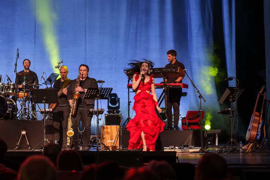 Σοφία Μανουσάκη: Μία sold out νύχτα στο Παλλάς - Δείτε φωτογραφίες