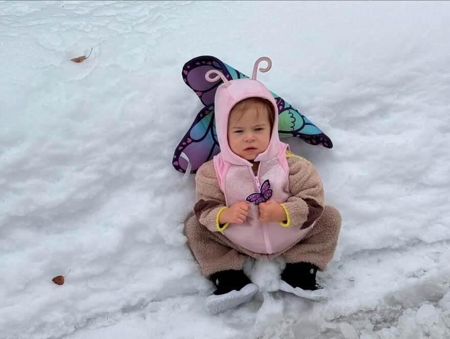 Ράμερ Γουίλις: Φωτογραφίζεται με τη δύο ετών κόρη της στο Instagram