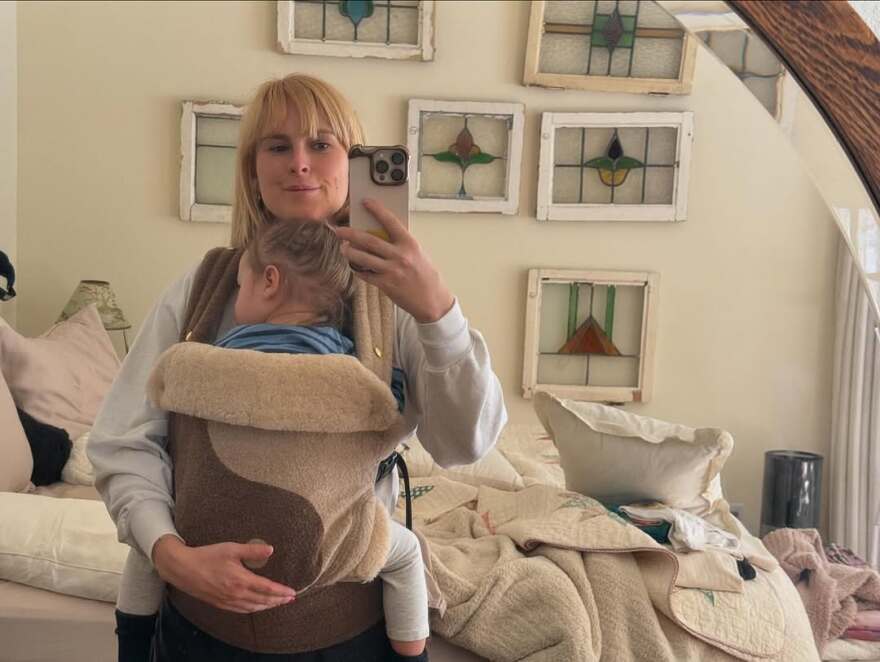 Ράμερ Γουίλις: Φωτογραφίζεται με τη δύο ετών κόρη της στο Instagram