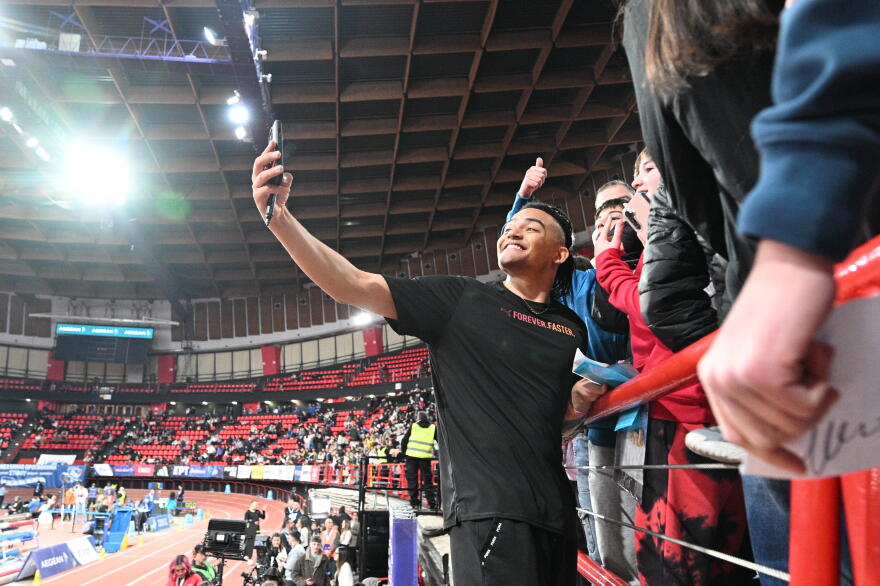 Βασιλιάς των αιθέρων ο Καραλής - Άλμα στα 6.01μ στο ΣΕΦ και νέο πανελλήνιο ρεκόρ για τον Έλληνα Ολυμπιονίκη - Βίντεο