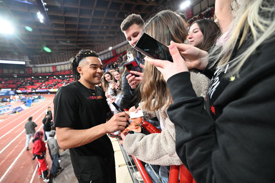 Βασιλιάς των αιθέρων ο Καραλής - Άλμα στα 6.01μ στο ΣΕΦ και νέο πανελλήνιο ρεκόρ για τον Έλληνα Ολυμπιονίκη - Βίντεο