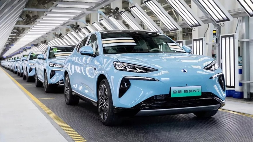 Έρχονται οι μπαταρίες στερεού τύπου της BYD