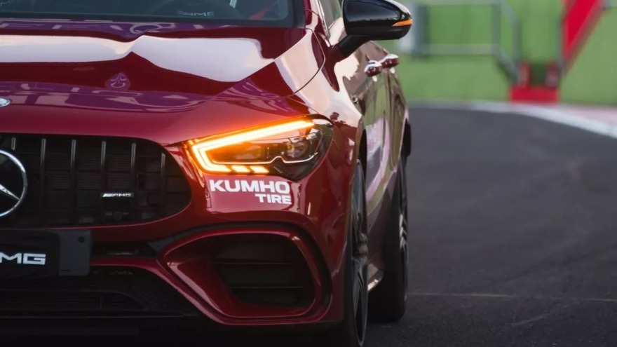 Νέο ελαστικό υπερυψηλών επιδόσεων από την Kumho