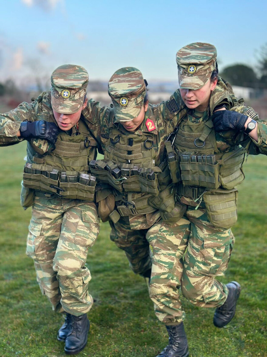 ΣΜΥ: Το εντυπωσιακό βίντεο από την εκπαίδευση μέσα στα χιόνια στο Περτούλι