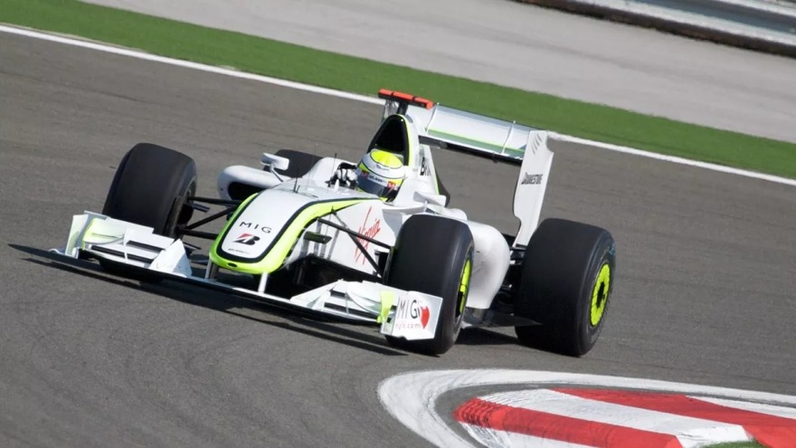 Σε δημοπρασία η Brawn του Τζένσον Μπάτον