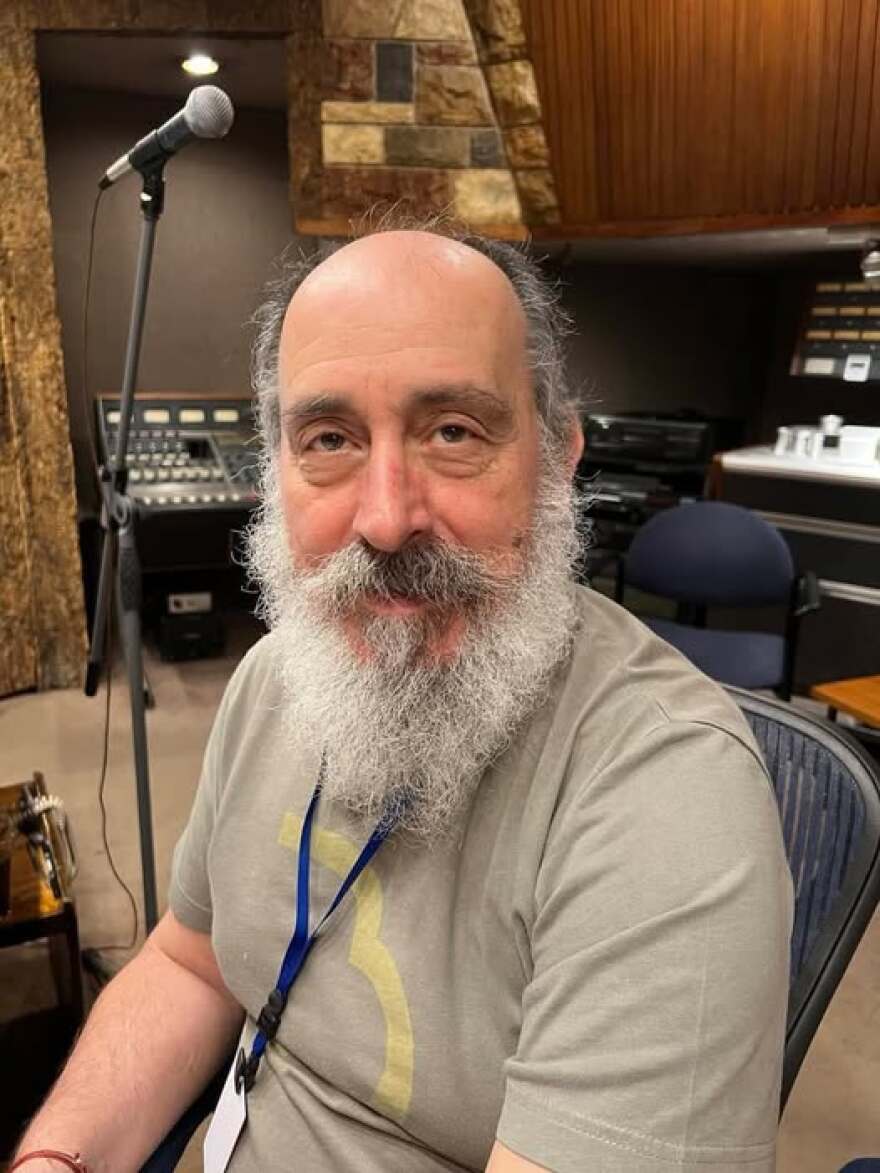 Πέθανε ο μάγος της κονσόλας Παναγιώτης Πετρονικολός 