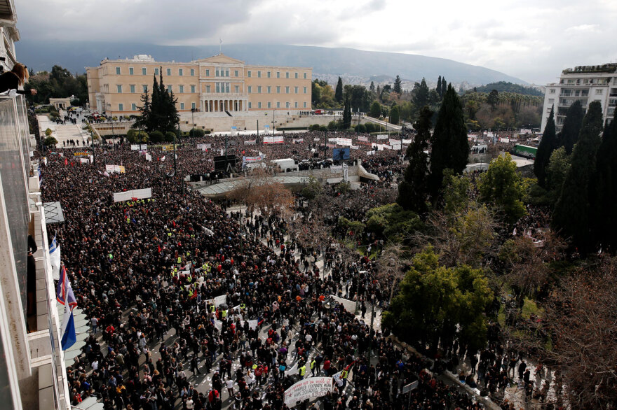 Μεγαλειώδεις οι συγκεντρώσεις σε όλη την Ελλάδα για τα Τέμπη - Δείτε εικόνες και βίντεο