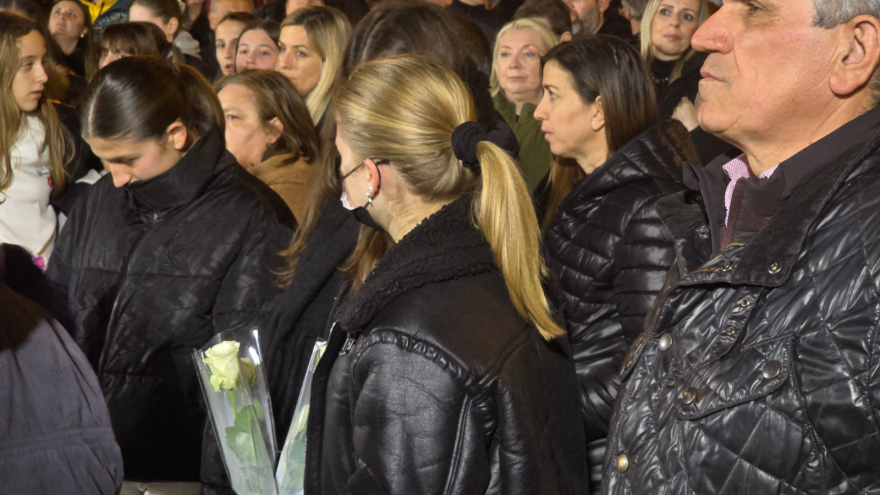 Συγκέντρωση στον ΟΣΕ Καλαμπάκας μετά από κάλεσμα της οικογένειας Πλακιά - Δείτε φωτογραφίες