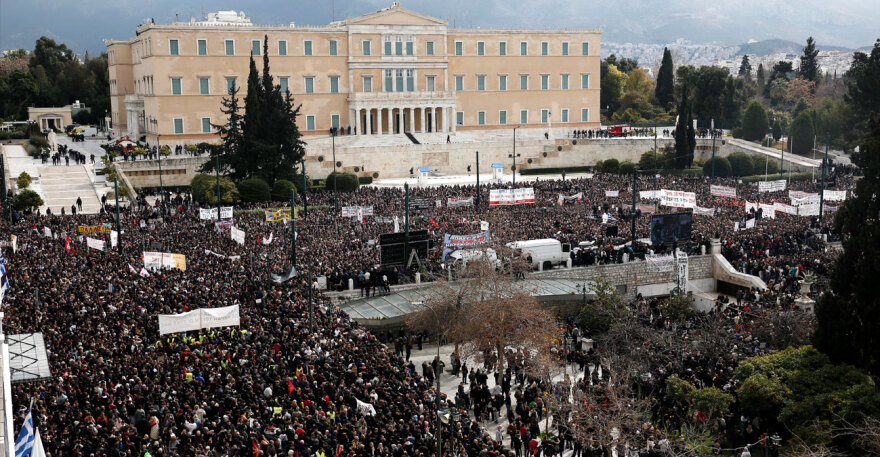 Μεγαλειώδεις οι συγκεντρώσεις σε όλη την Ελλάδα για τα Τέμπη - Δείτε εικόνες και βίντεο