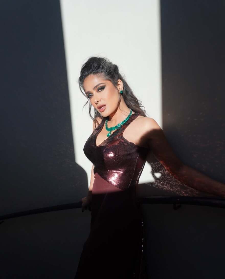 Οι φωτογραφίες της Σάλμα Χάγιεκ από την τελετή απονομής των Χρυσών Σφαιρών