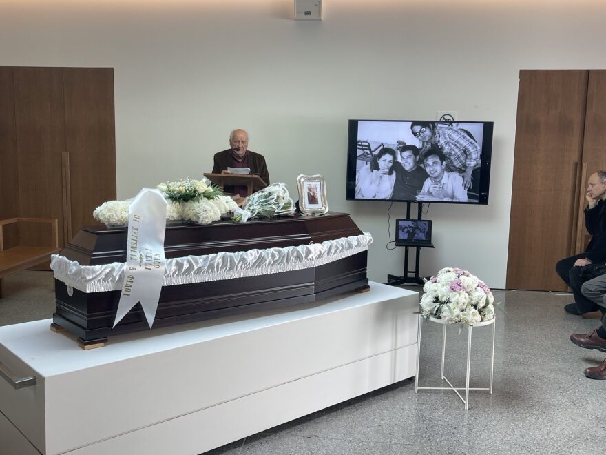 Αποτεφρώθηκε ο Γιώργος Χατζόπουλος, η ψυχή των εκδόσεων «Κάλβος»