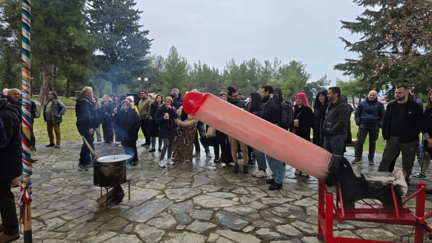 Μπουρανί και φαλλοί στο επίκεντρο των σημερινων εκδηλώσεων στον Τύρναβο