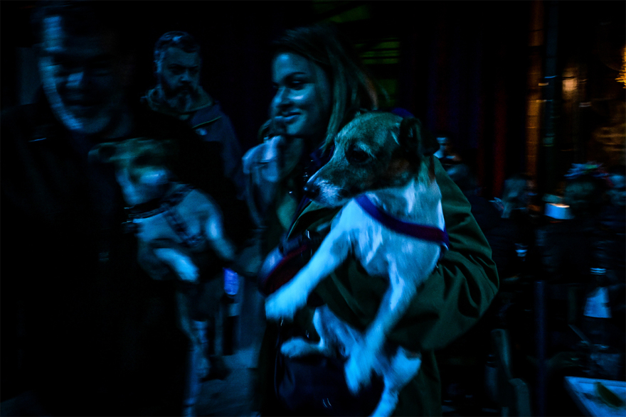 Ολονύχτιο πάρτι και ουρές στη Βαρβάκειο για να προμηθευτούν οι καταναλωτές τα Σαρακοστιανά