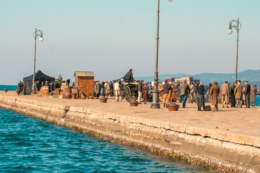 Ταξίδι στην Τεργέστη του 1930 με τη «Μεγάλη Χίμαιρα» - Τα γυρίσματα της νέας σειράς