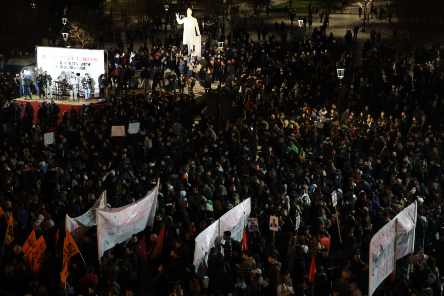 Μαζικές και οι χθεσινές συγκεντρώσεις για τα Τέμπη σε Αθήνα και Θεσσαλονίκη - Τα επεισόδια και οι συλλήψεις, δείτε εικόνες