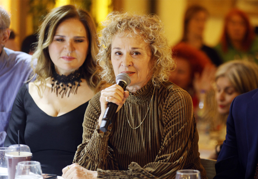 «Τα πήρες όλα κι έφυγες - Η ζωή του Στράτου Διονυσίου» έρχεται στο Θέατρο Παλλάς