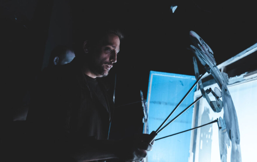 Θέατρο σκιών «Ρωμαίος και Ιουλιέτα» στην αίθουσα διδασκαλίας μουσικής βιβλιοθήκης του Μεγάρου Μουσικής Αθηνών