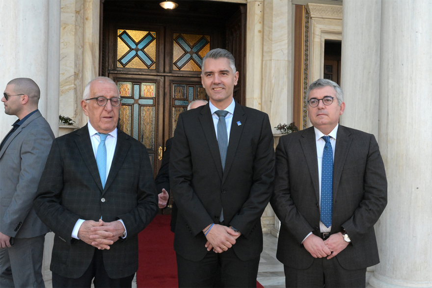 Κυριακή της Ορθοδοξίας: Τελέστηκε η λειτουργία στη Μητρόπολη Αθηνών, δείτε φωτογραφίες