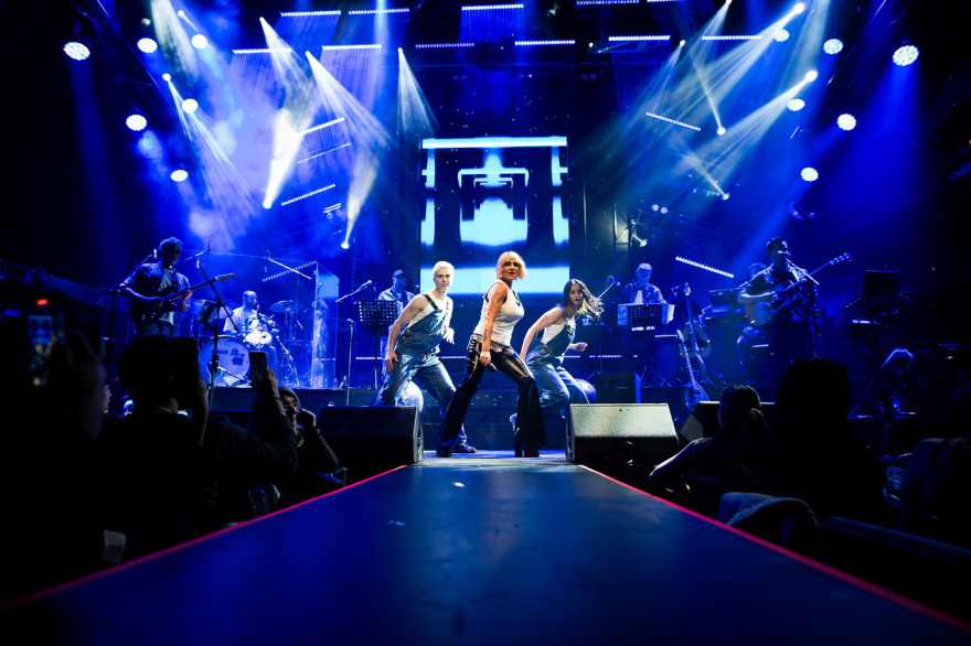 Ελεωνόρα Ζουγανέλη - Avant Premiere: Aλλά-ΖΩ