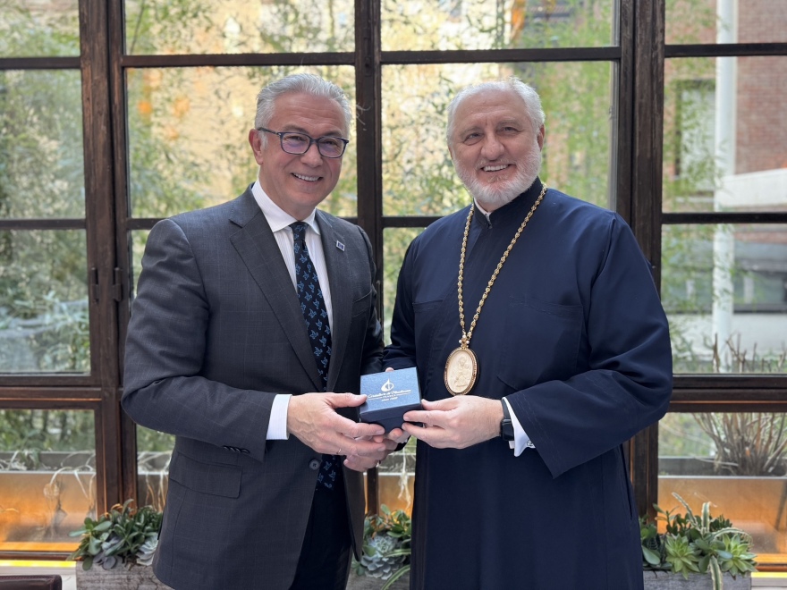 Συνάντηση Ρουσόπουλου - Γκουτέρες στη Νέα Υόρκη, συζήτησαν για την τεχνητή νοημοσύνη