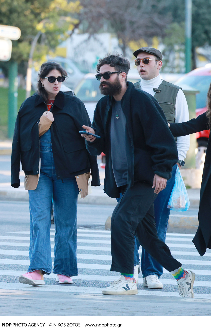 Παυλίνα Βουλγαράκη: Η βόλτα που έκανε με τον σύντροφό της λίγο πριν γεννήσει