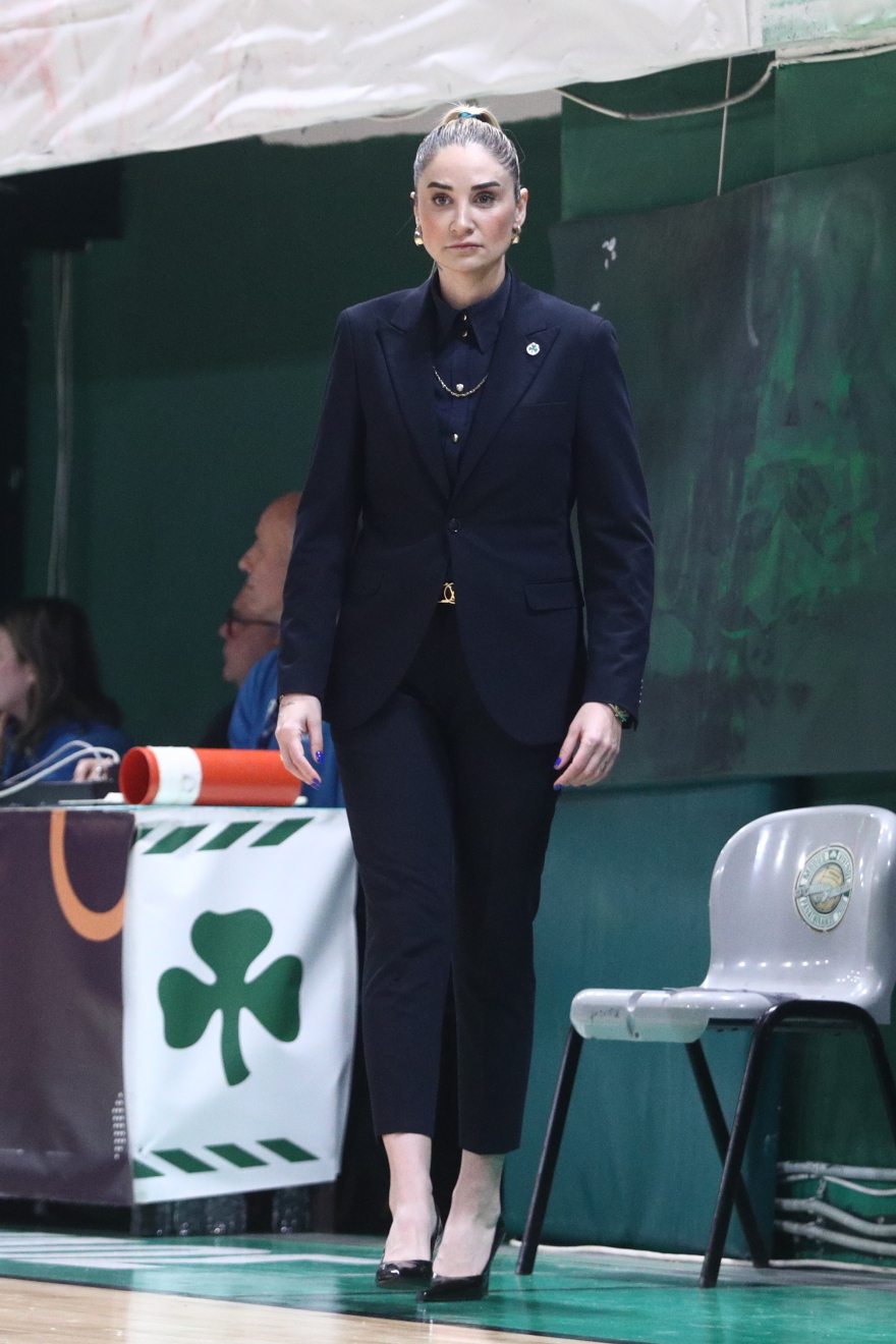 Η πρεμιέρα της Σελέν Ερντέμ στον Παναθηναϊκό - Δείτε φωτογραφίες 