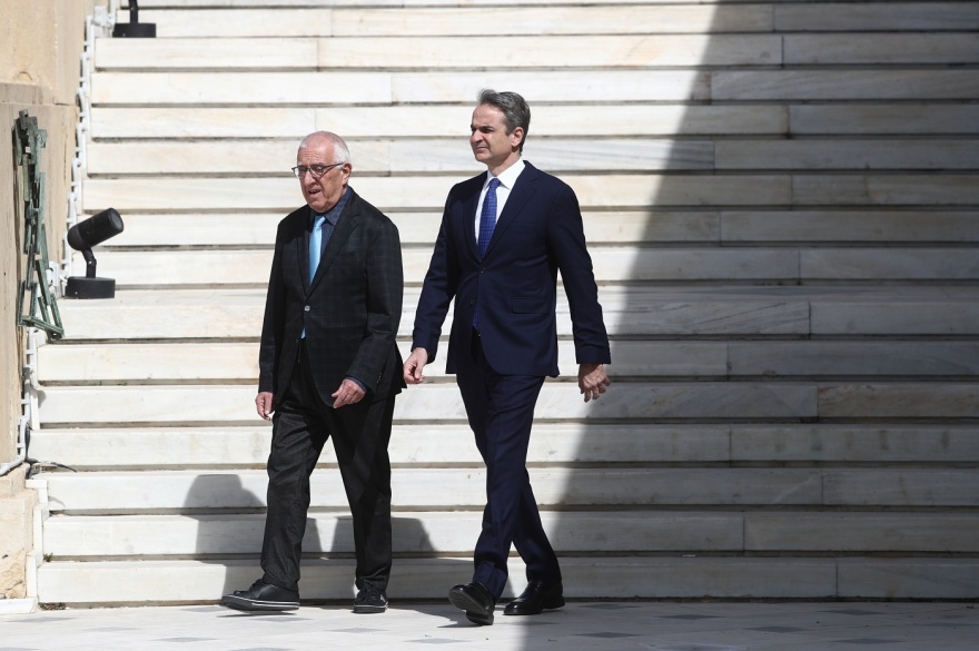 mitsotakis-vouli-niikitas2