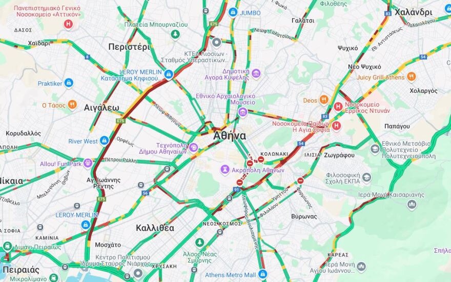 Καραμπόλα οχημάτων με έναν τραυματία στον Κηφισό - Καθυστερήσεις στο ρεύμα προς Πειραιά 