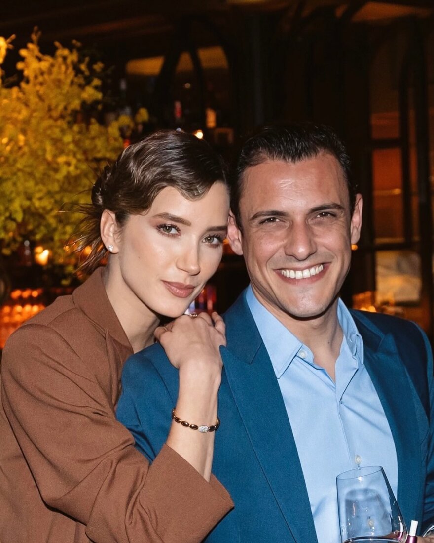 Ο Σταύρος Σβήγκος δημοσίευσε την πρώτη κοινή φωτογραφία του με τη Γιολάντα Καλογεροπούλου