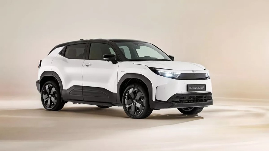 Η Toyota αλλάζει την ονοματοδοσία των ηλεκτρικών της