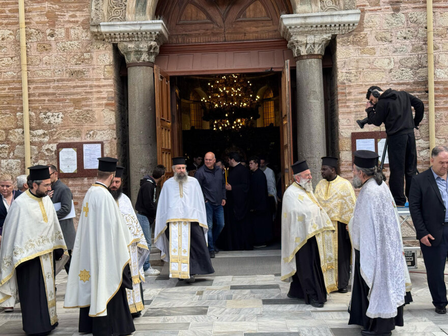 Ετάφη ο Μητροπολίτης πρώην Θεσσαλονίκης Άνθιμος 