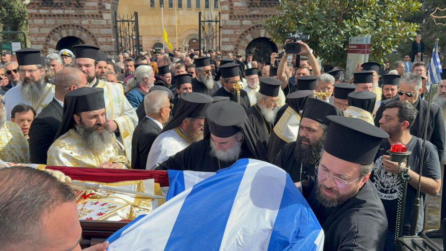 Ετάφη ο Μητροπολίτης πρώην Θεσσαλονίκης Άνθιμος 