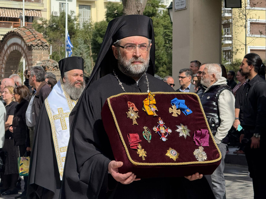 Ετάφη ο Μητροπολίτης πρώην Θεσσαλονίκης Άνθιμος 