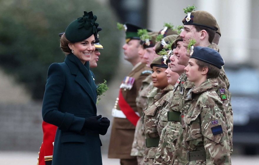 Η Κέιτ Μίντλετον γιόρτασε την ημέρα του Αγίου Πατρικίου με την Ιρλανδική Φρουρά - Δείτε βίντεο και φωτογραφίες