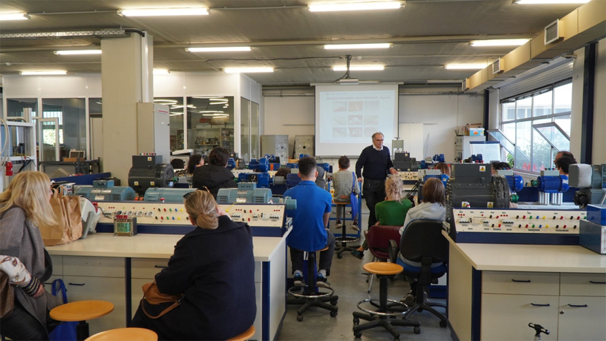 Το Εθνικό Μετσόβιο Πολυτεχνείο άνοιξε για τρεις μέρες τα εργαστήριά του για το κοινό