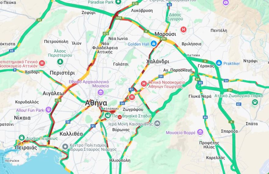 Κίνηση στους δρόμους: Μποτιλιαρισμένος ο Κηφισός - Καθυστερήσεις στην Αττική Οδό και στο κέντρο