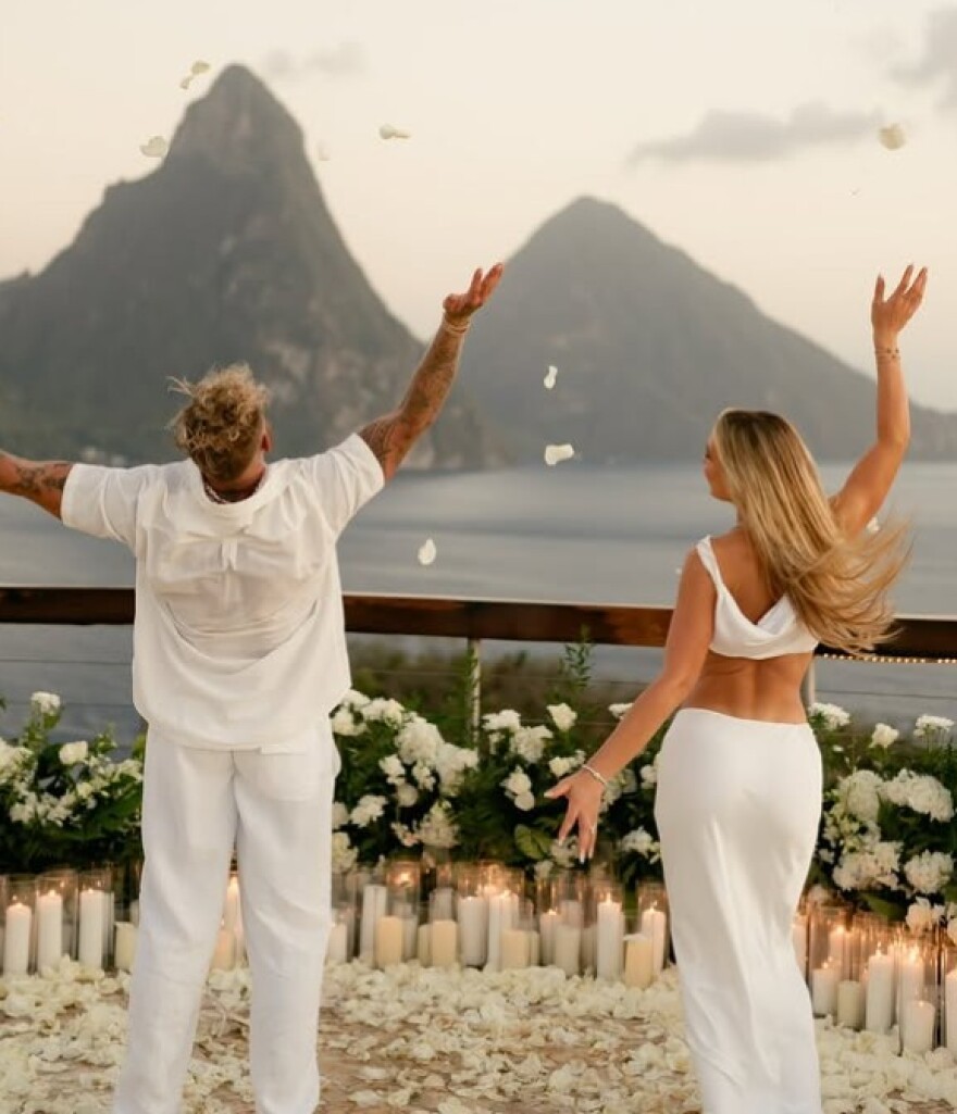 Τζέικ Πολ: Ο άνθρωπος που κέρδισε τον Μάικ Τάισον αρραβωνιάστηκε την αγαπημένη του Γιούτα Λίρνταμ - Φωτογραφίες