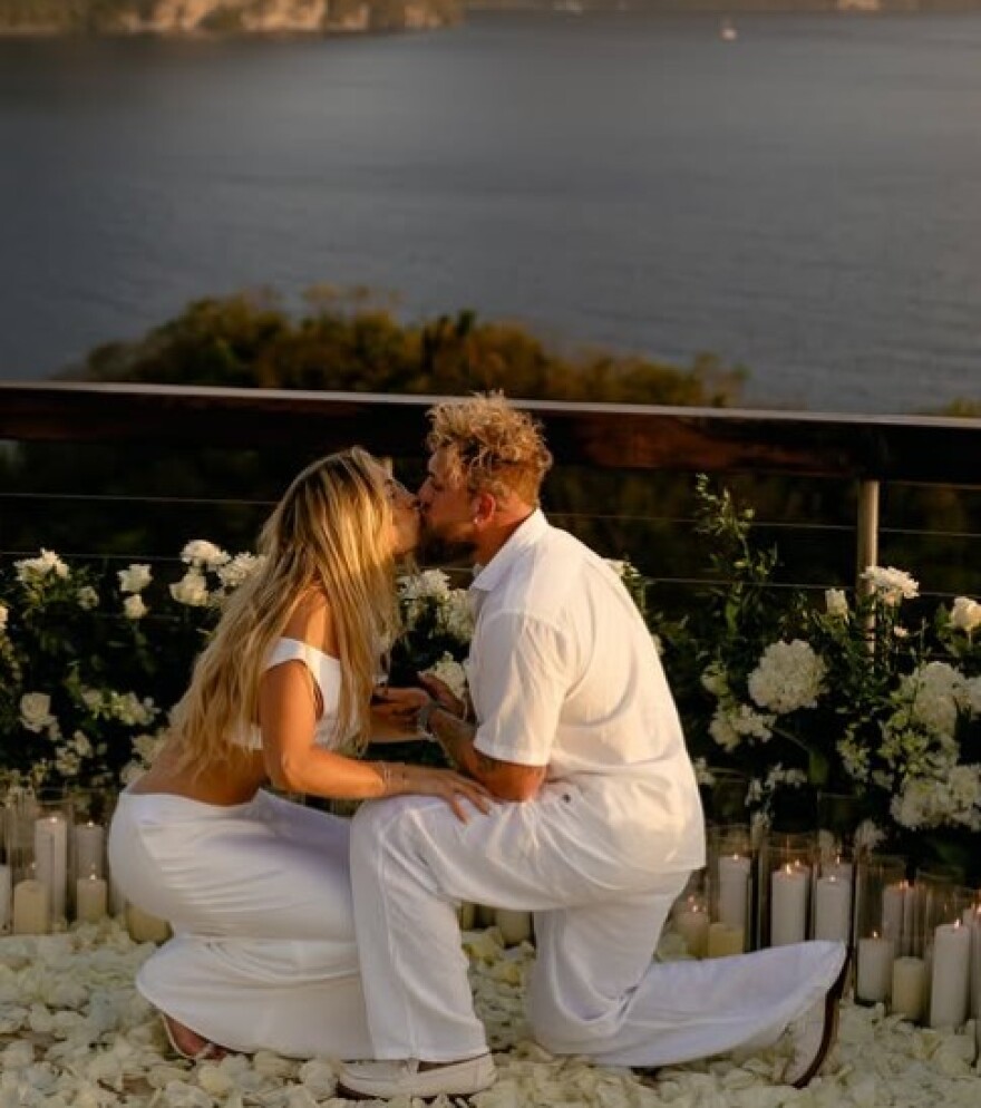 Τζέικ Πολ: Ο άνθρωπος που κέρδισε τον Μάικ Τάισον αρραβωνιάστηκε την αγαπημένη του Γιούτα Λίρνταμ - Φωτογραφίες