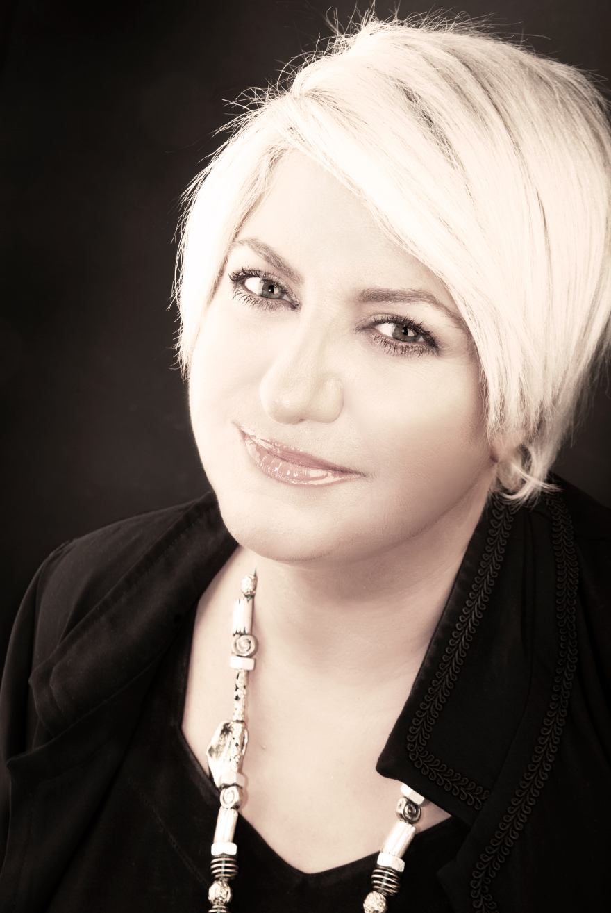 Αργυρώ Καπαρού: Κάθε τραγούδι έχει το μυστικό του