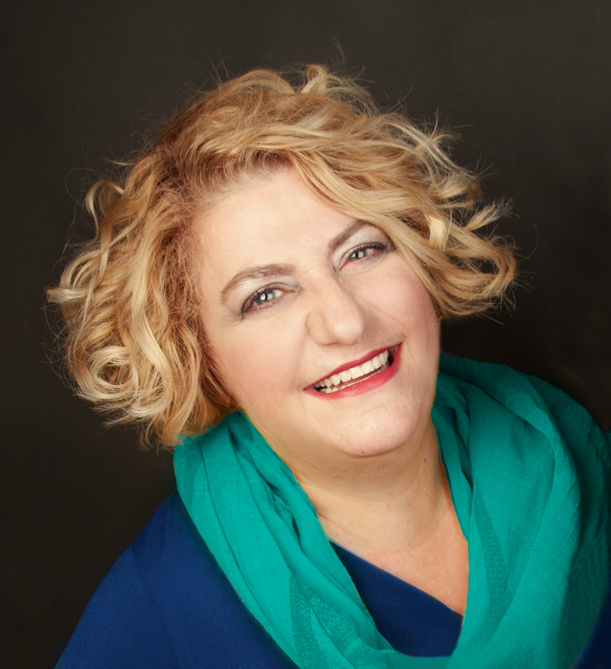 Αργυρώ Καπαρού: Κάθε τραγούδι έχει το μυστικό του