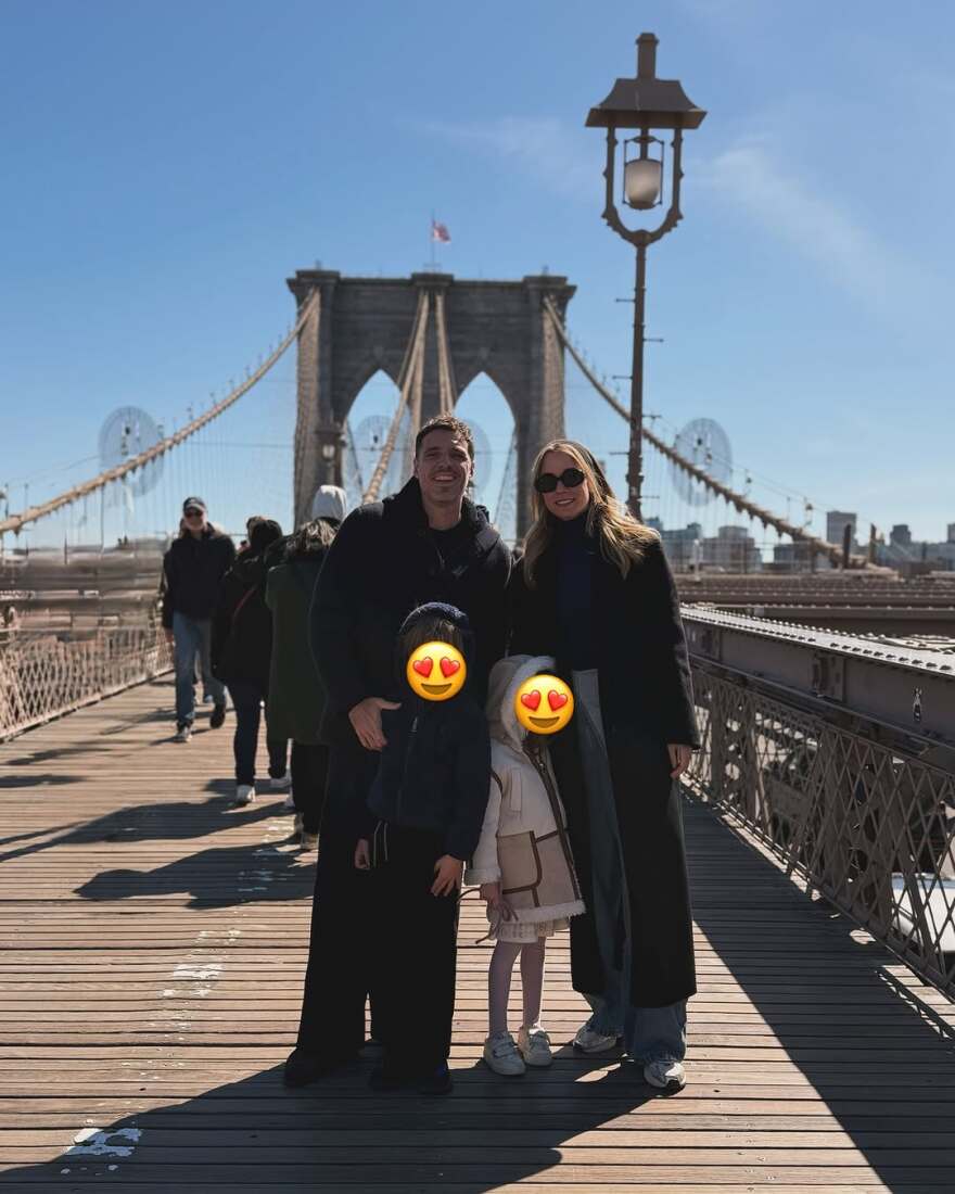 Η Δούκισσα Νομικού ταξίδεψε στη Νέα Υόρκη μαζί με τον σύζυγο και τα παιδιά τους