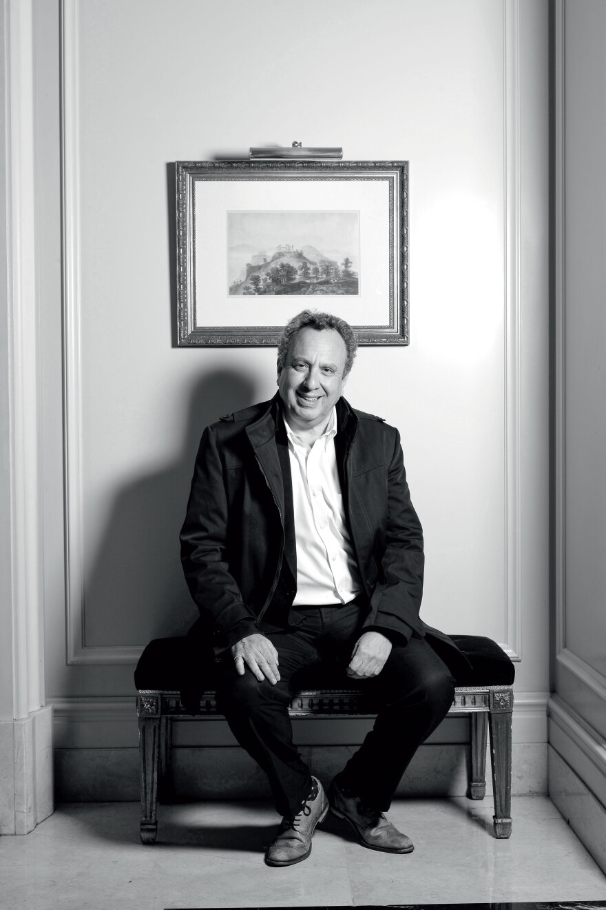 Χρήστος Χωμενίδης: Στα «χρόνια της αστακομακαρονάδας» έγιναν και πολλά καλά - Η Ελλάδα χρειάζεται μπόλιασμα με άλλες εθνότητες 