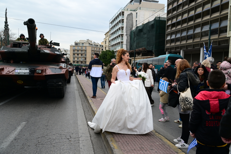 25η Μαρτίου: Οι 7 στιγμές που ξεχώρισαν από την στρατιωτική παρέλαση στην Αθήνα - Δείτε φωτογραφίες και βίντεο