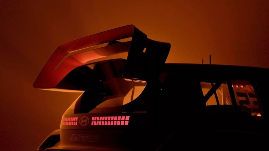 250326120054_hyundai-insteroid-c