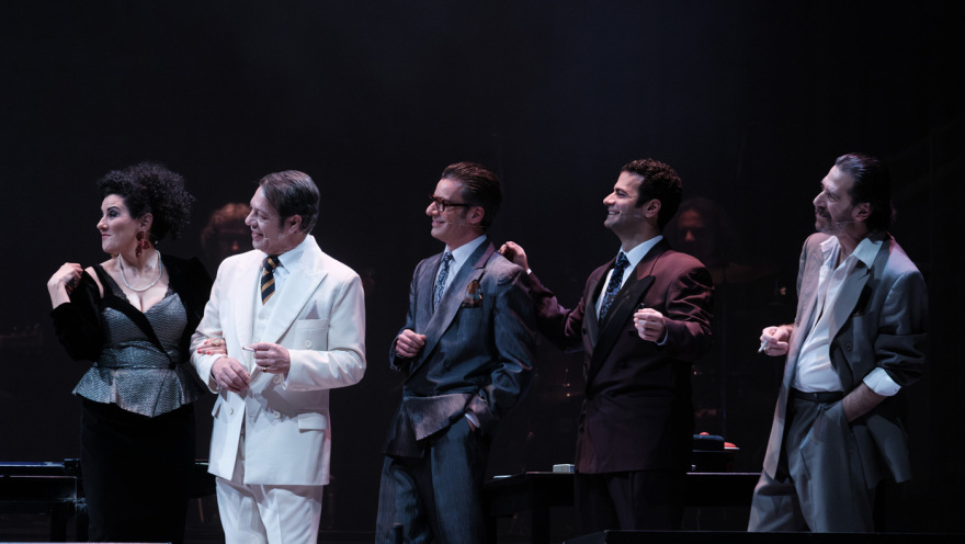 «Τα πήρες όλα κι έφυγες – Η ζωή του Στράτου Διονυσίου» στο Θέατρο Παλλάς